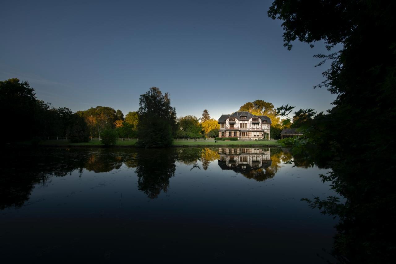 Domaine de la Nèle — the château and grounds